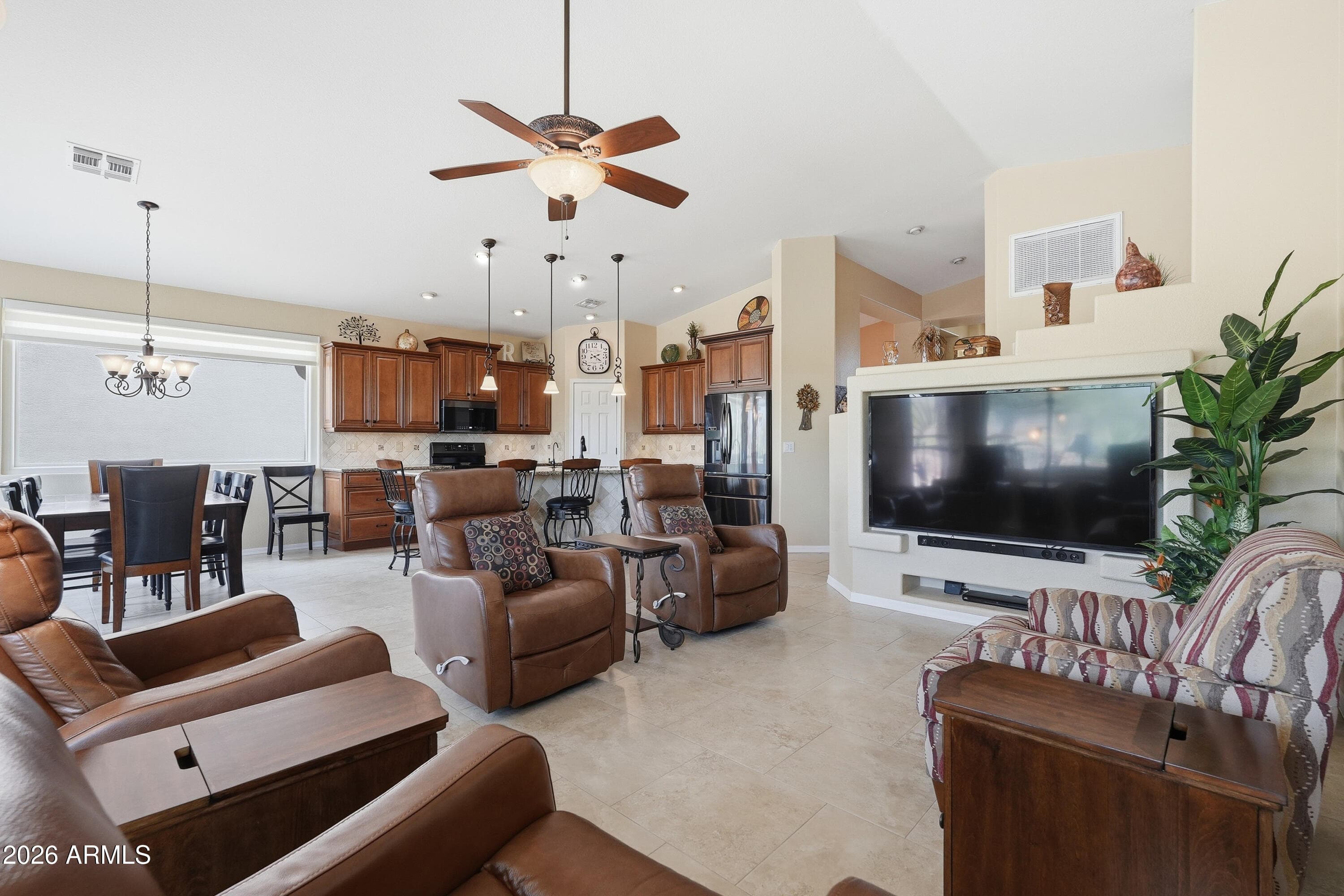 6570 S FRONT NINE Drive, Gold Canyon, AZ 85118 — photo 5 of 25