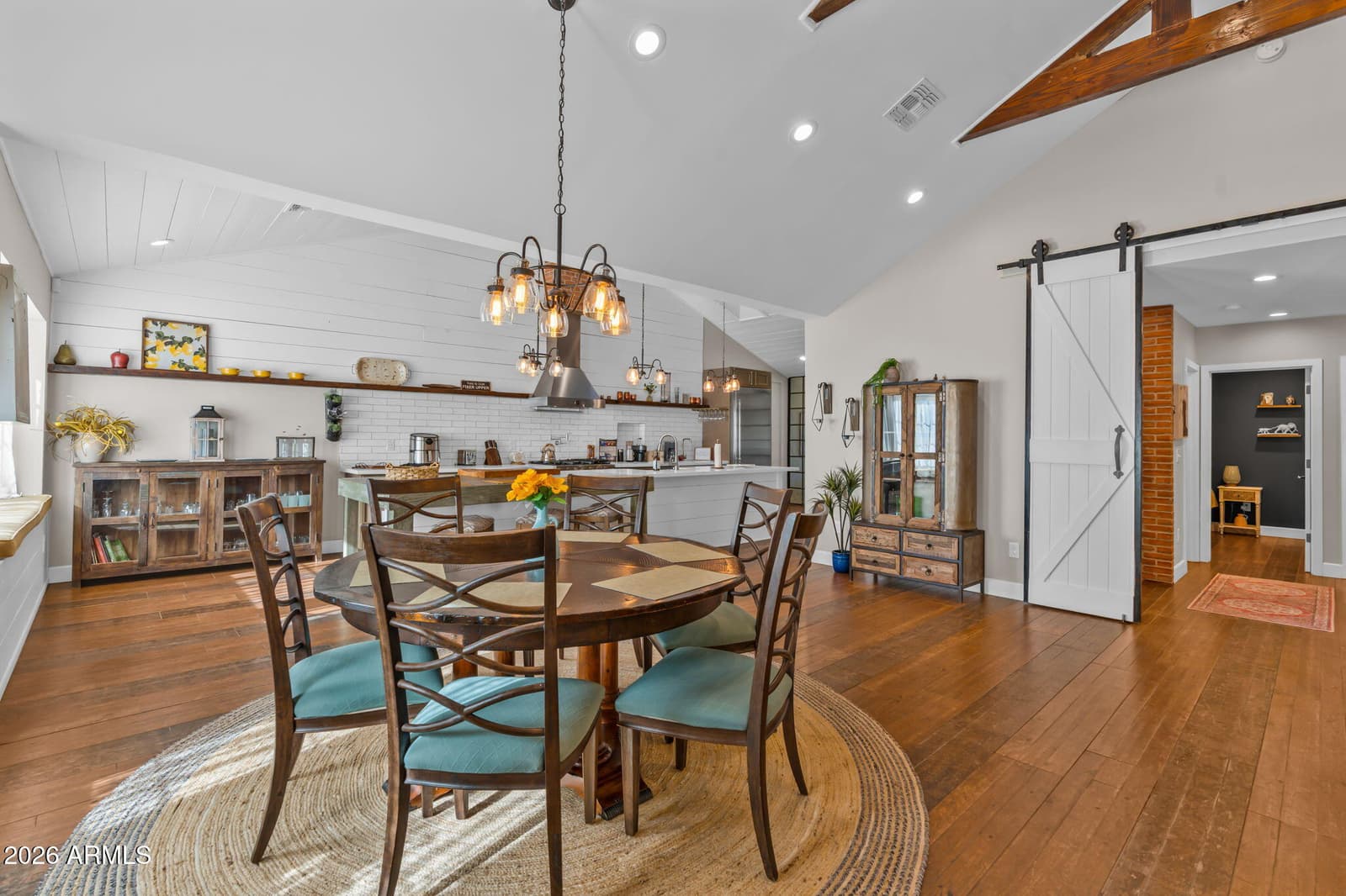 4402 E TURNEY Avenue, Phoenix, AZ 85018 — photo 12 of 49