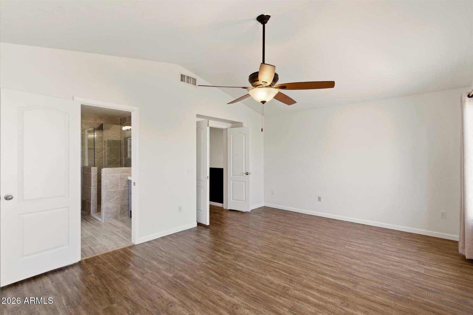 1723 E Blackhawk Drive E, Phoenix, AZ 85024 — photo 16 of 33