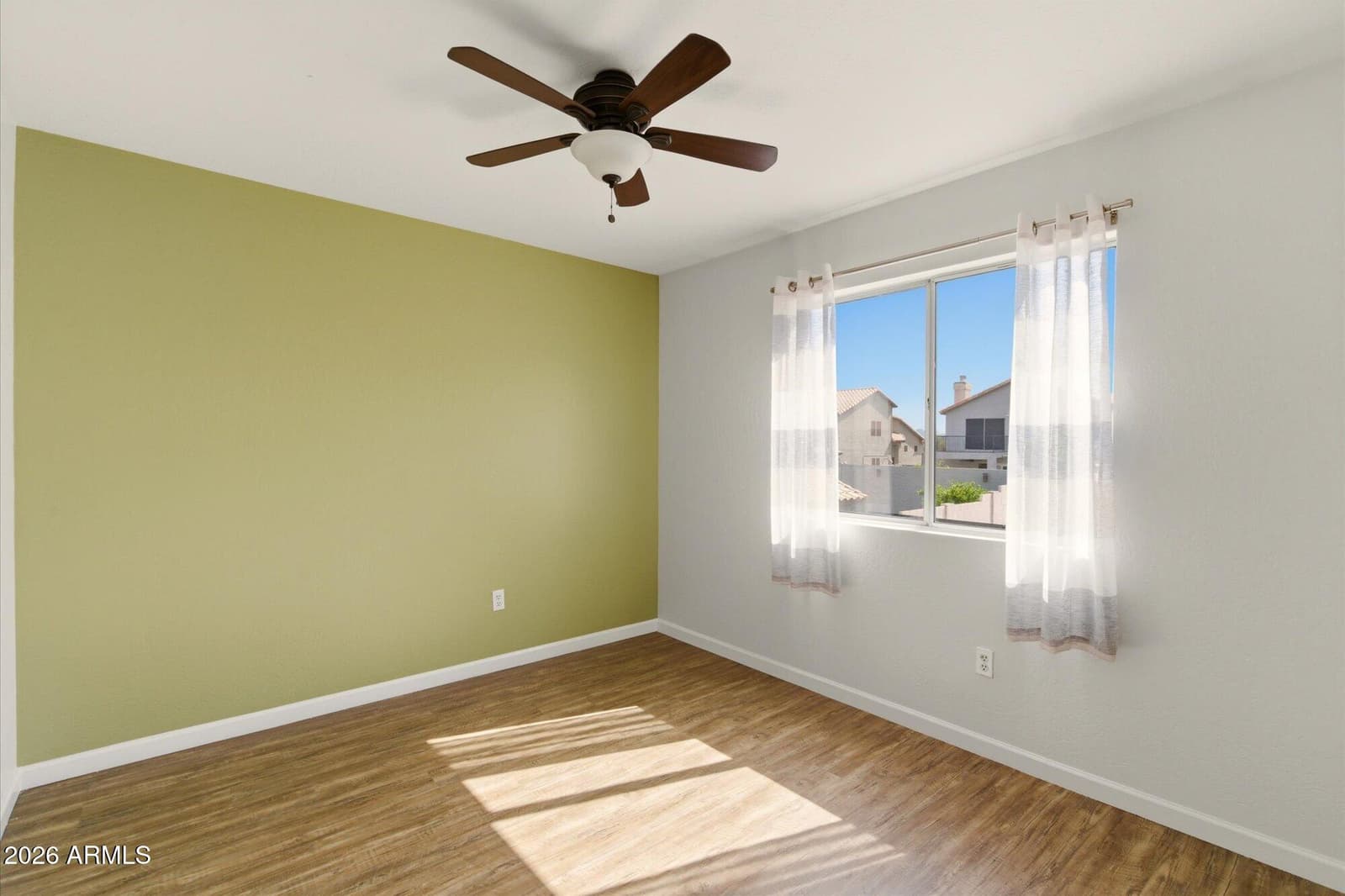 1723 E Blackhawk Drive E, Phoenix, AZ 85024 — photo 20 of 33