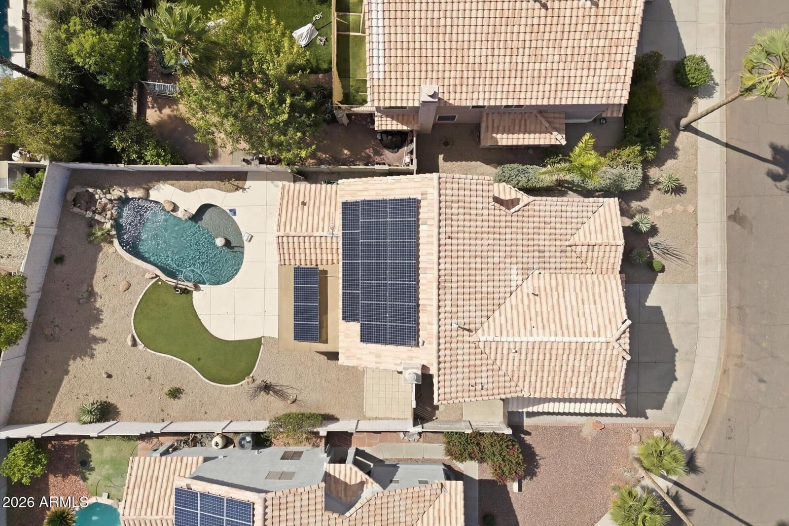 1723 E Blackhawk Drive E, Phoenix, AZ 85024 — photo 28 of 33