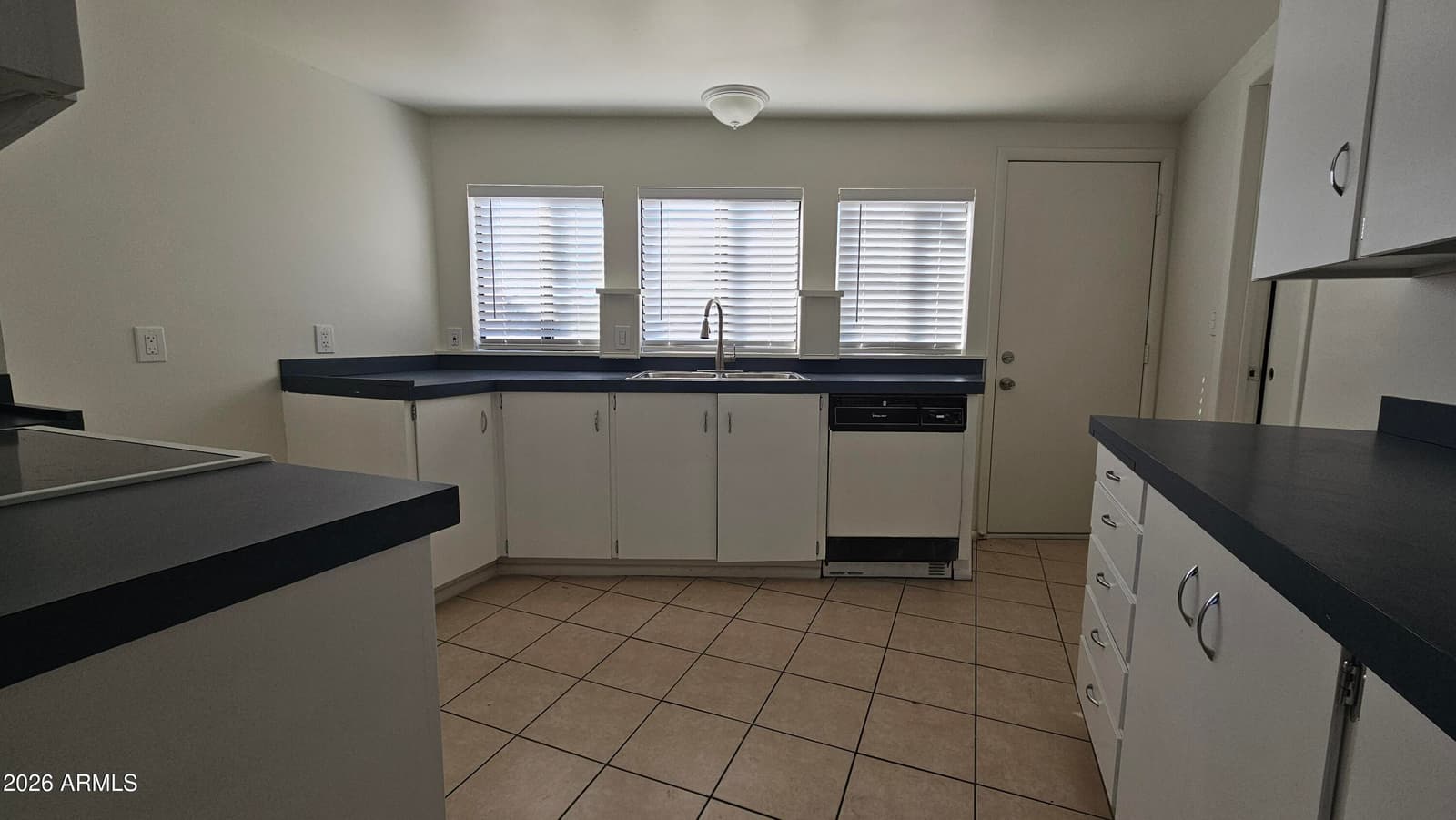 17414 N 66TH Lane, Glendale, AZ 85308 — photo 3 of 20