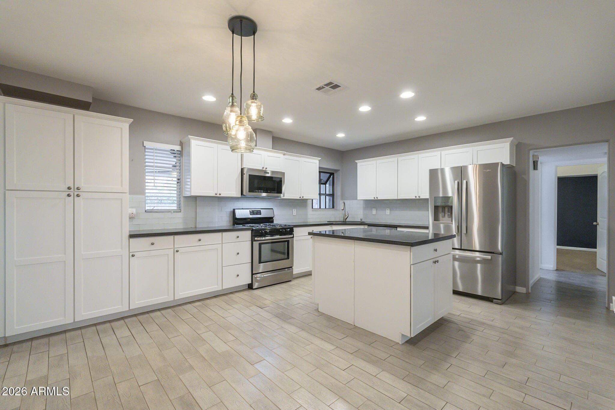 4208 E WILSHIRE Drive, Phoenix, AZ 85008 — photo 10 of 59