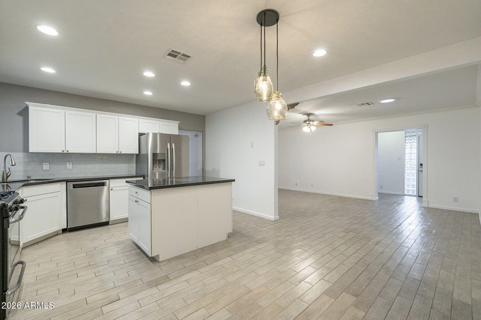 4208 E WILSHIRE Drive, Phoenix, AZ 85008 — photo 11 of 59