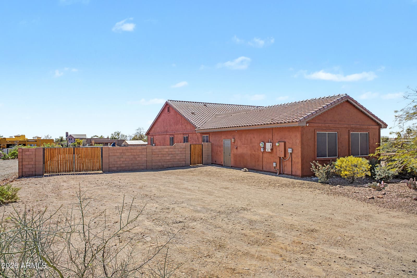 5107 E 14TH Avenue, Apache Junction, AZ 85119 — photo 2 of 61