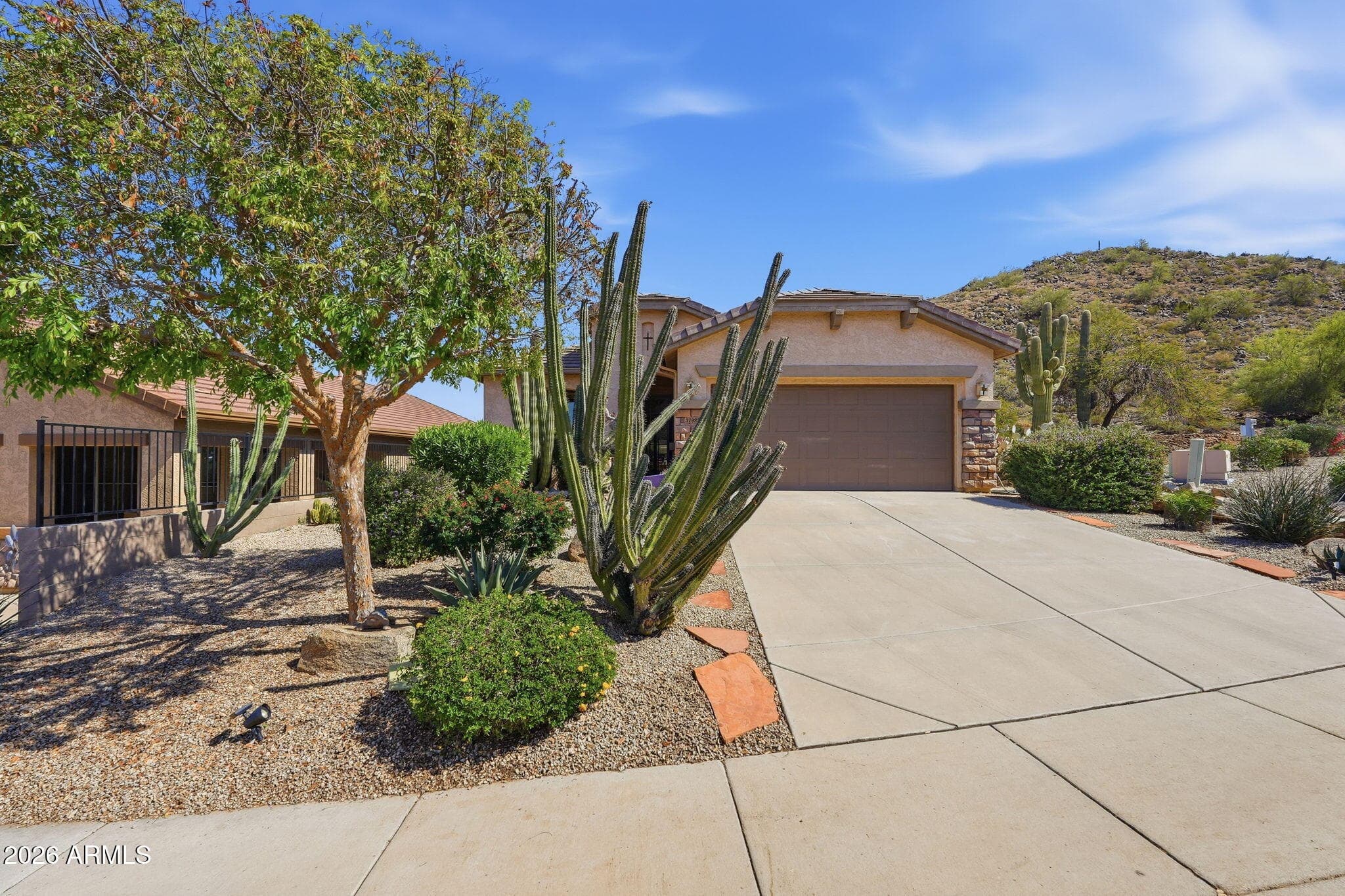 31993 N SKYLINE Drive, San Tan Valley, AZ 85143 — photo 1 of 52