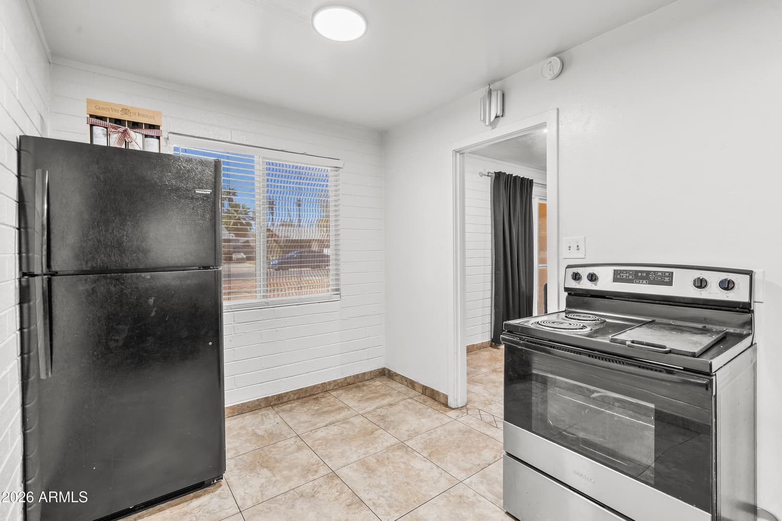 920 N COOLIDGE Avenue, Casa Grande, AZ 85122 — photo 5 of 15