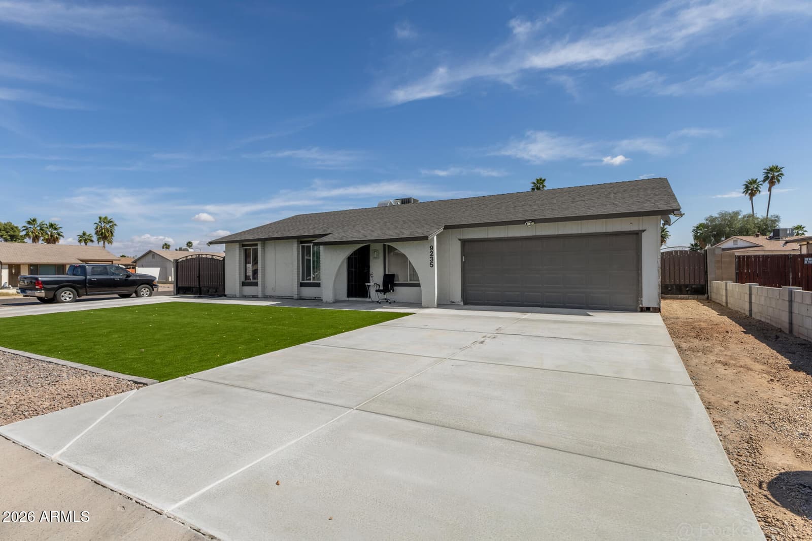 9235 N 74TH Drive, Peoria, AZ 85345 — photo 3 of 34