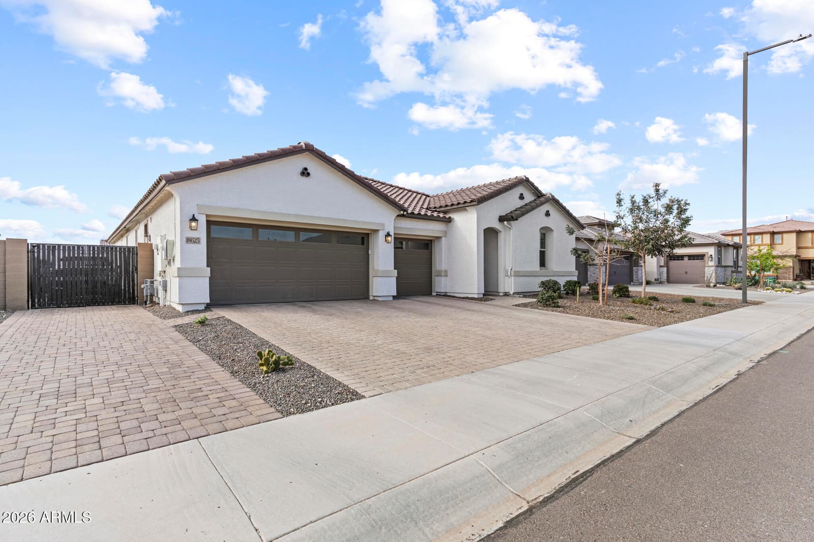 18625 W SELDON Lane, Waddell, AZ 85355 — photo 4 of 58