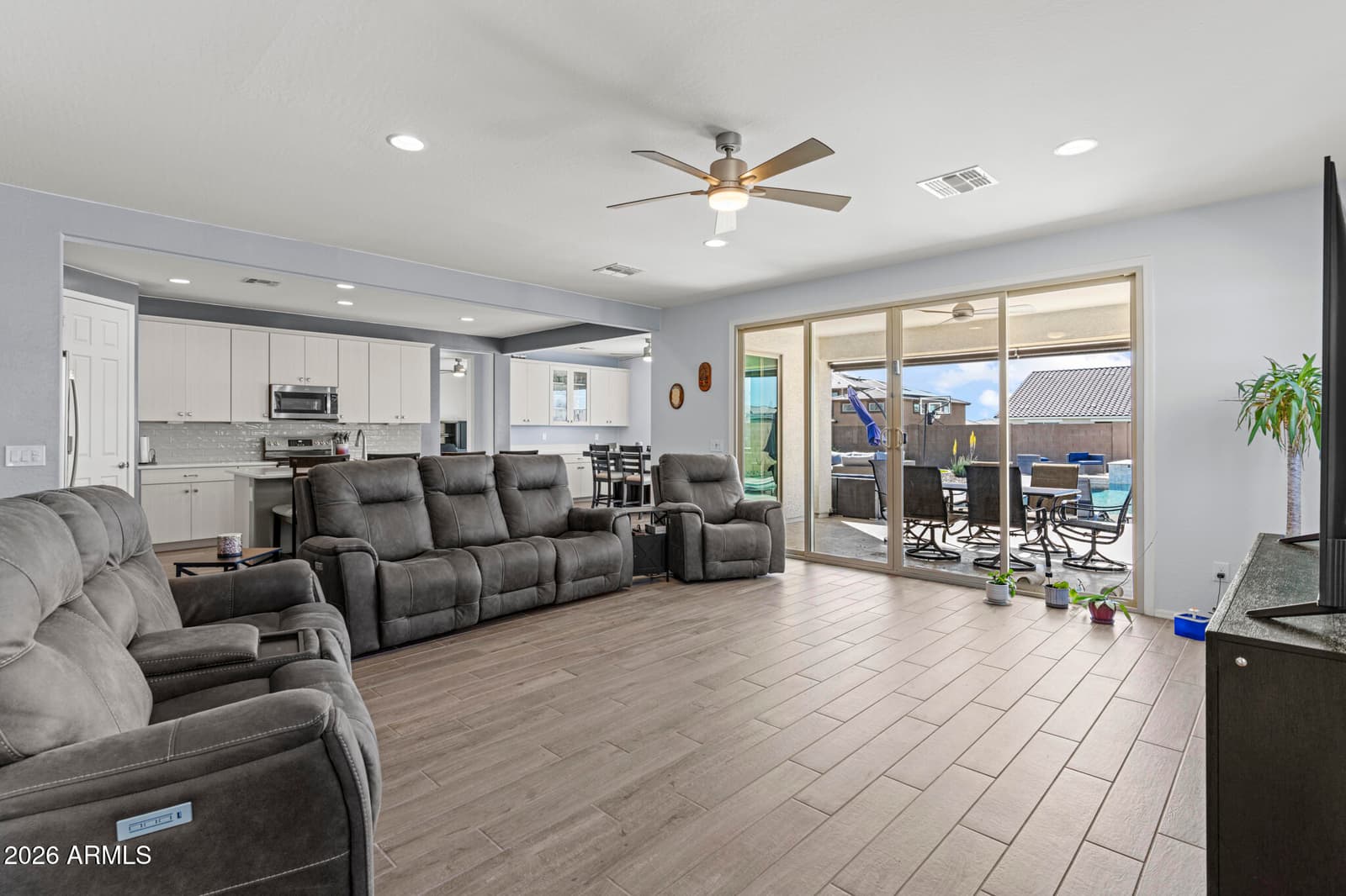 18625 W SELDON Lane, Waddell, AZ 85355 — photo 11 of 58