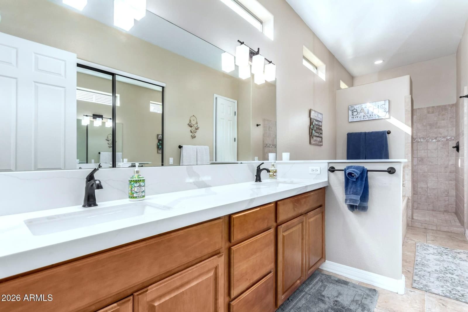 4217 E EDGEMONT Avenue, Phoenix, AZ 85008 — photo 13 of 27