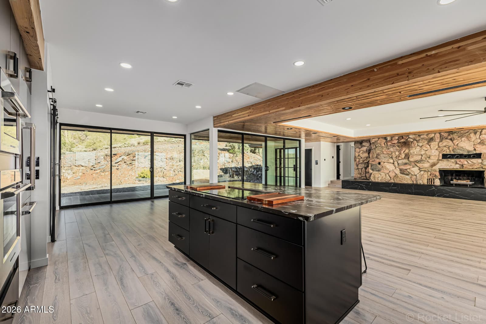 6111 E VICTORIA Drive, Cave Creek, AZ 85331 — photo 13 of 48