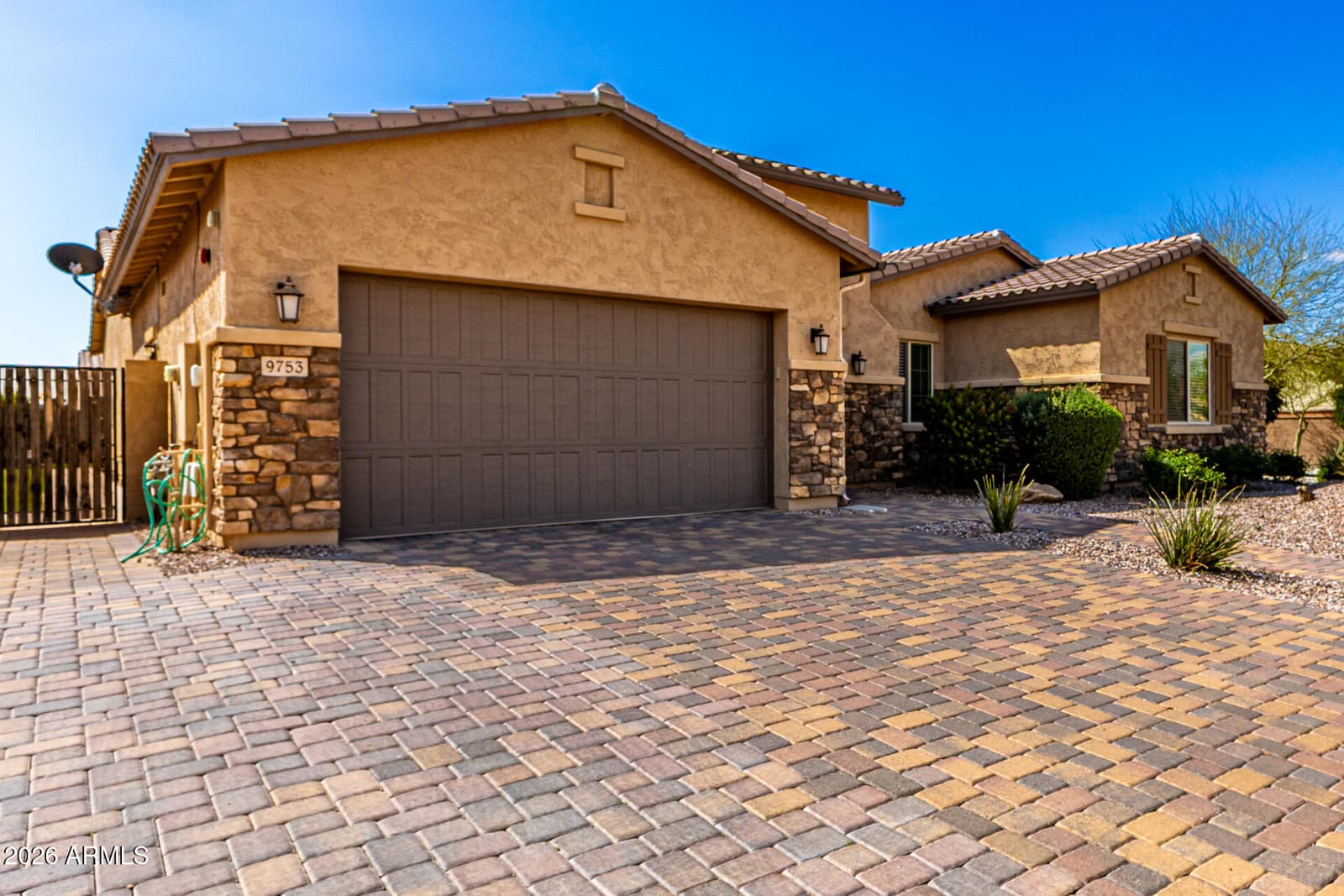 9753 W ROWEL Road, Peoria, AZ 85383 — photo 6 of 41
