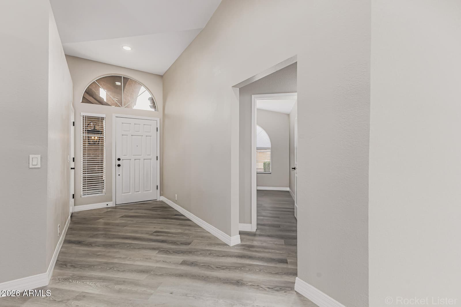 8939 W WESCOTT Drive, Peoria, AZ 85382 — photo 4 of 37