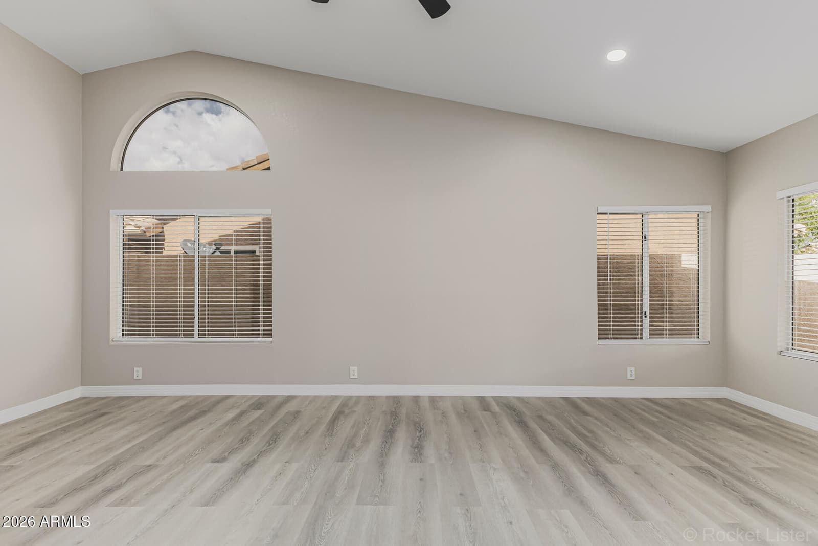 8939 W WESCOTT Drive, Peoria, AZ 85382 — photo 9 of 37