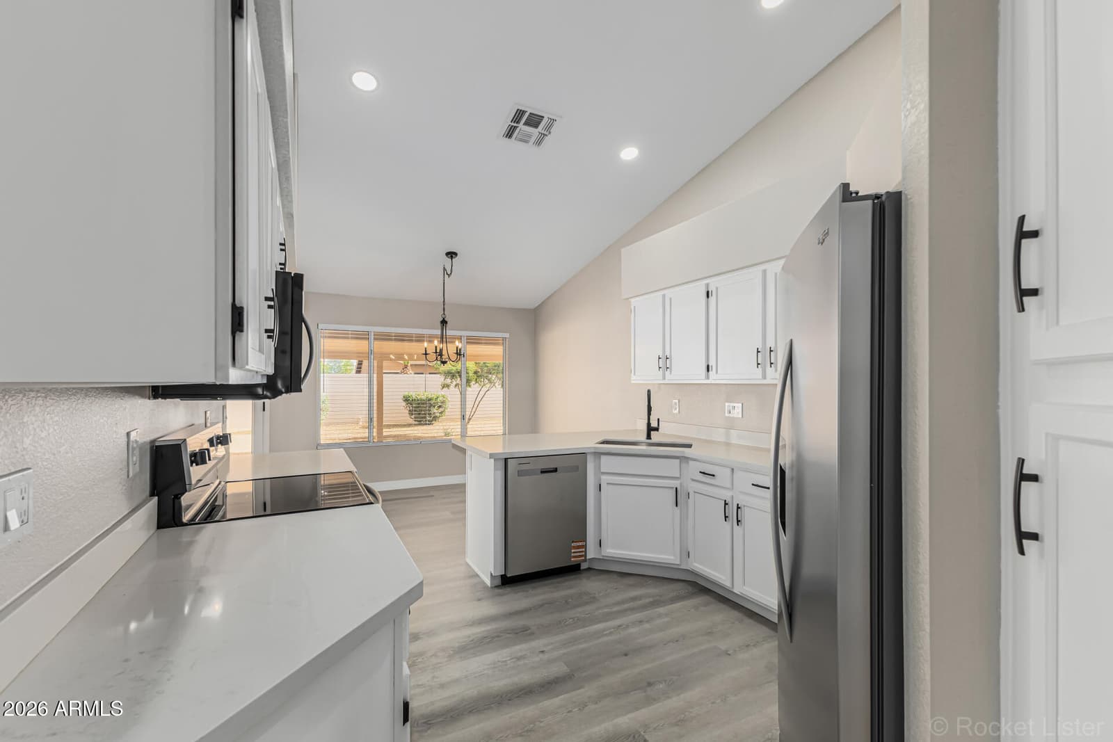 8939 W WESCOTT Drive, Peoria, AZ 85382 — photo 15 of 37