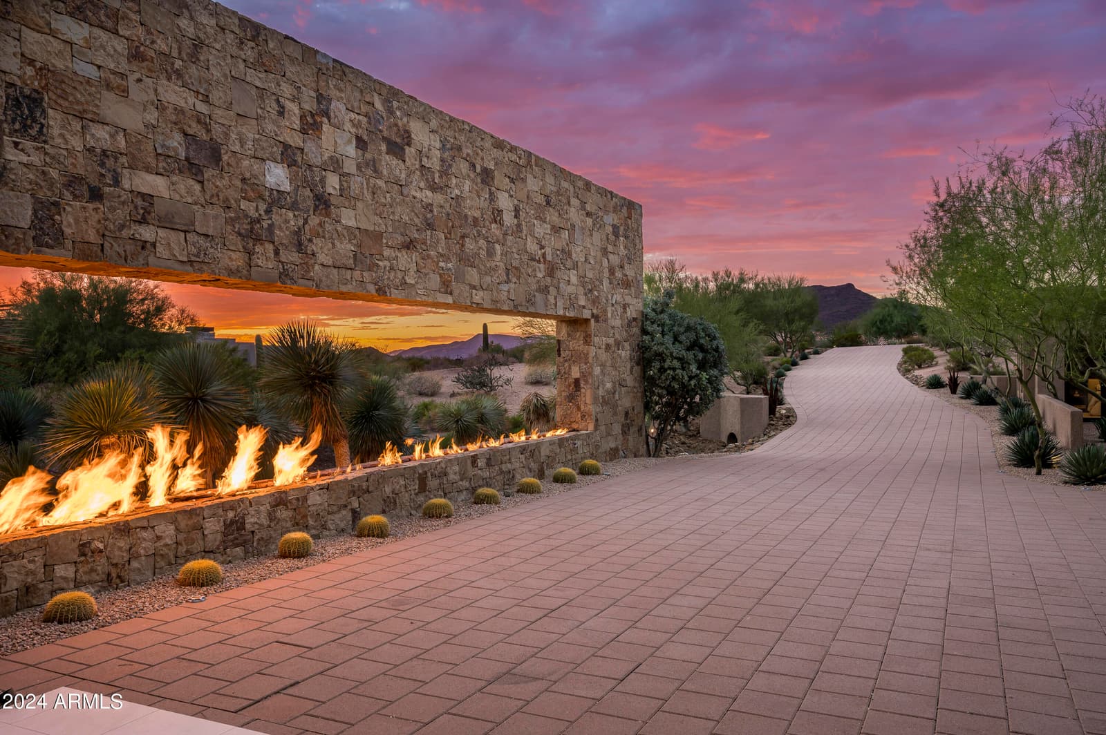 9821 E Sundance Trail, Scottsdale, AZ 85262 — photo 9 of 61