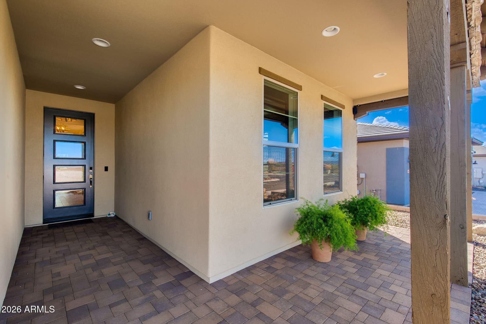 4427 BUCKING BRONCO Road, Wickenburg, AZ 85390 — photo 5 of 60