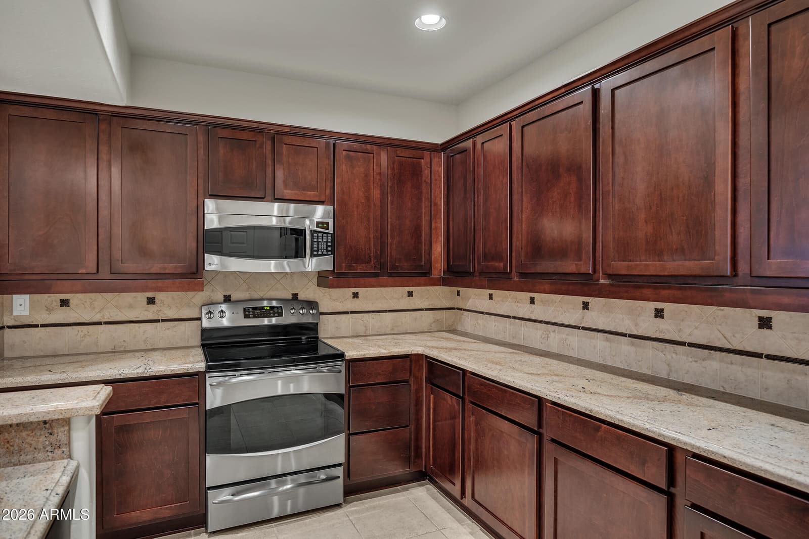 3935 E ROUGH RIDER Road 1250, Phoenix, AZ 85050 — photo 12 of 29