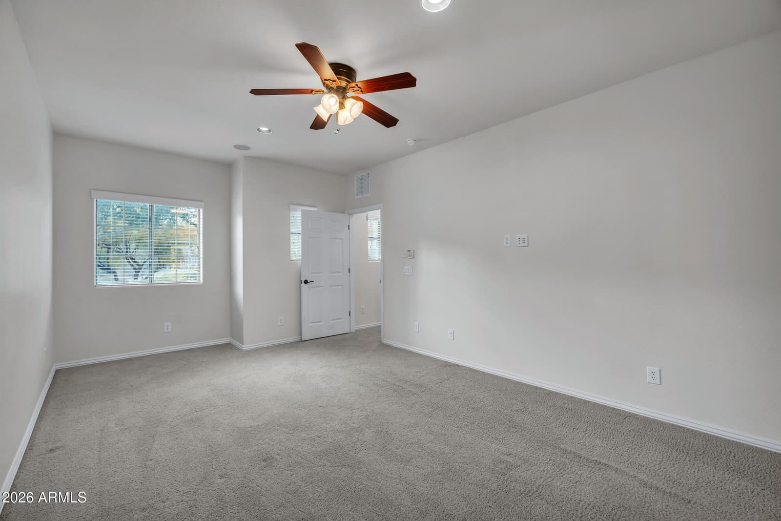 3935 E ROUGH RIDER Road 1250, Phoenix, AZ 85050 — photo 19 of 29