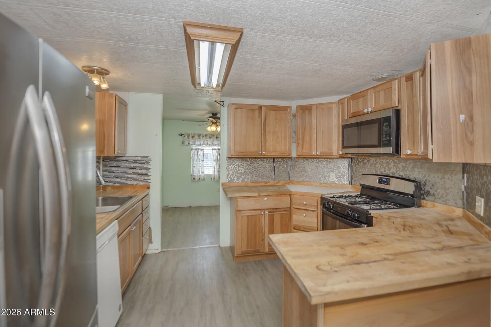 15633 S Red Rock Lane, Mayer, AZ 86333 — photo 10 of 38