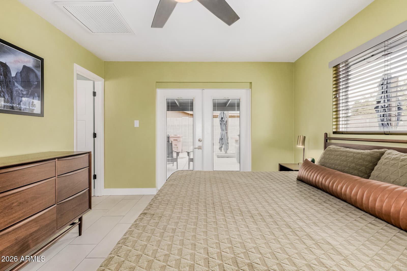 8336 E Montecito Avenue, Scottsdale, AZ 85251 — photo 14 of 32