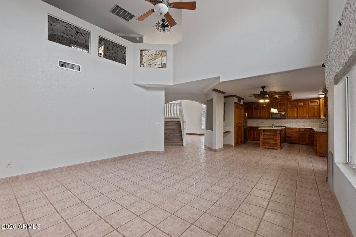 4658 E KELLY Drive, Gilbert, AZ 85234 — photo 8 of 39