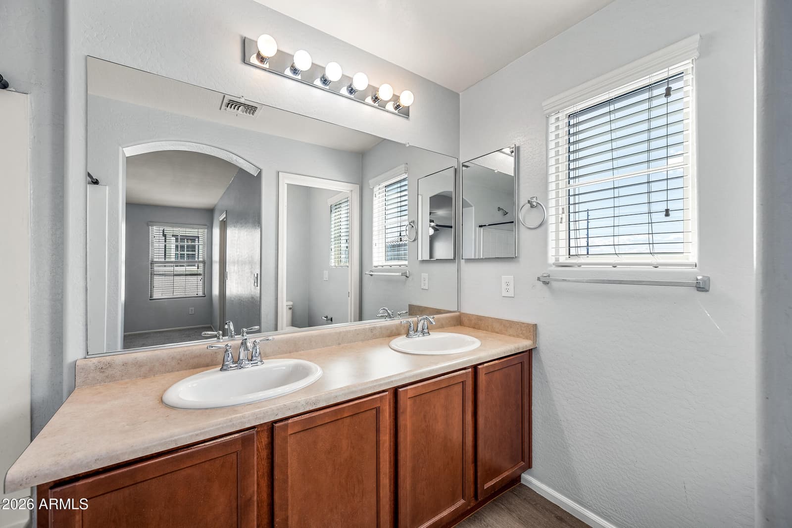 7837 W PALM Lane, Phoenix, AZ 85035 — photo 25 of 49