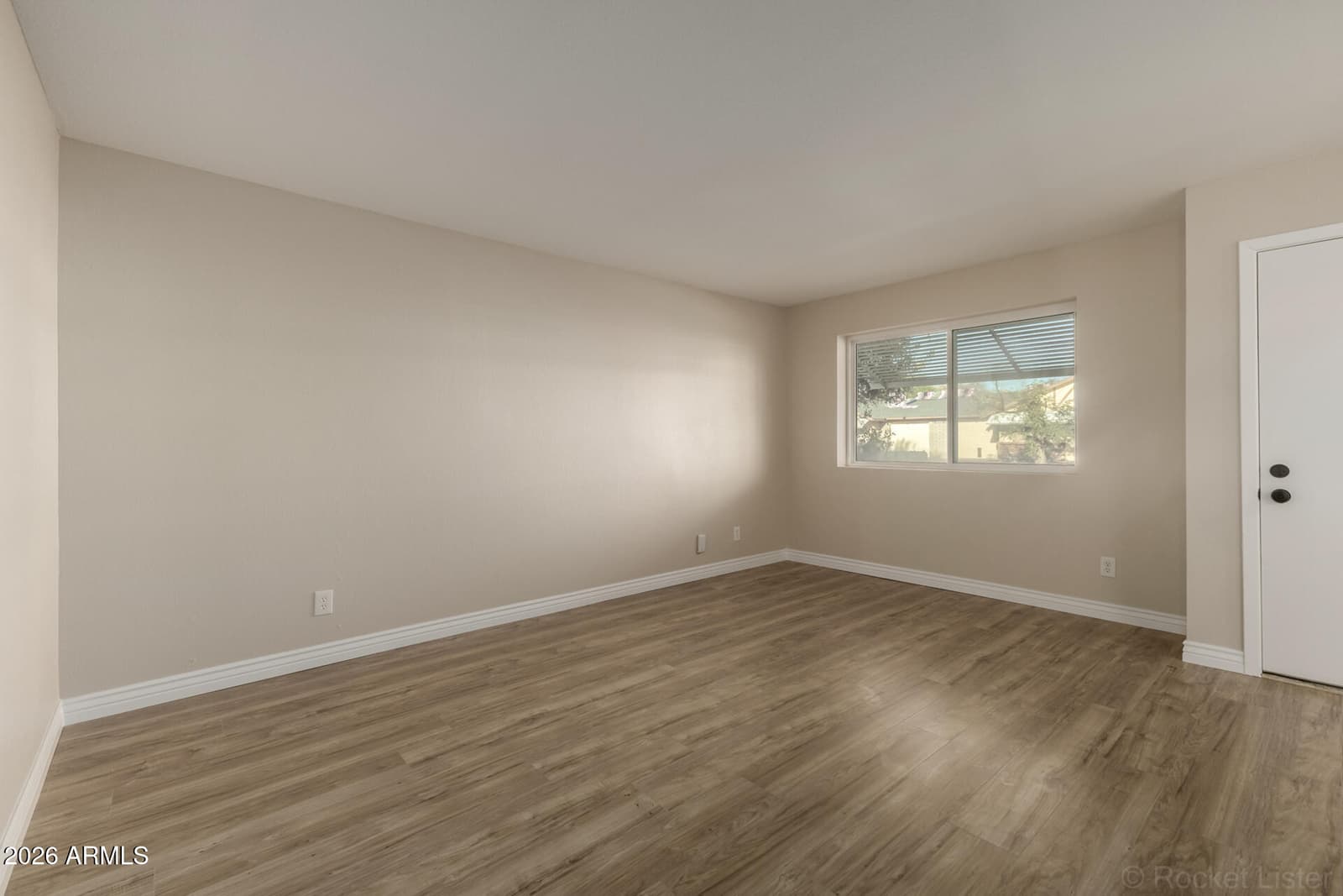 9918 N 95TH Drive B, Peoria, AZ 85345 — photo 7 of 26