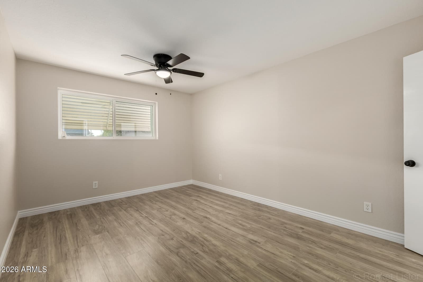 9918 N 95TH Drive B, Peoria, AZ 85345 — photo 13 of 26