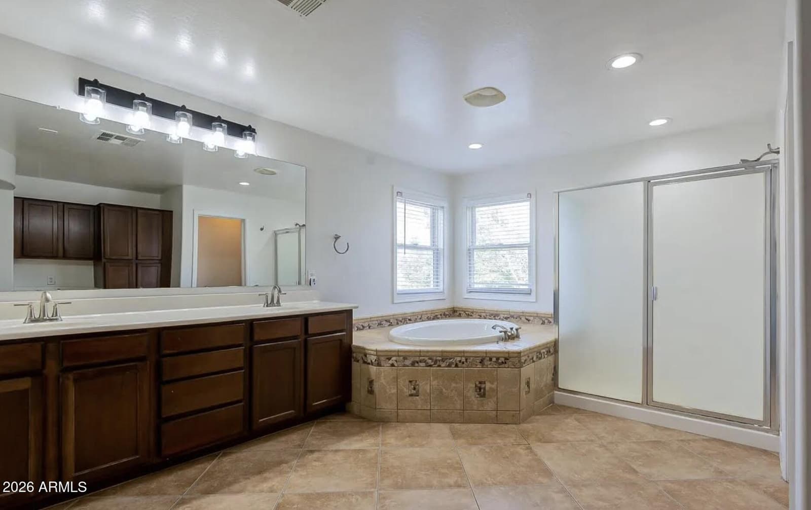5430 S 23RD Way, Phoenix, AZ 85040 — photo 18 of 24