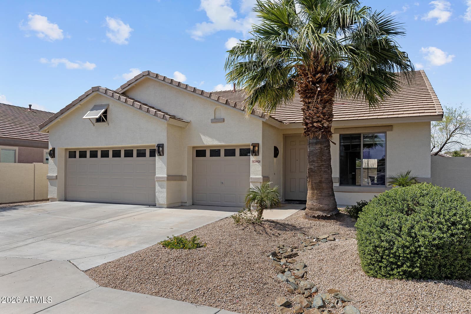 24420 N 60TH Lane, Glendale, AZ 85310 — photo 9 of 64