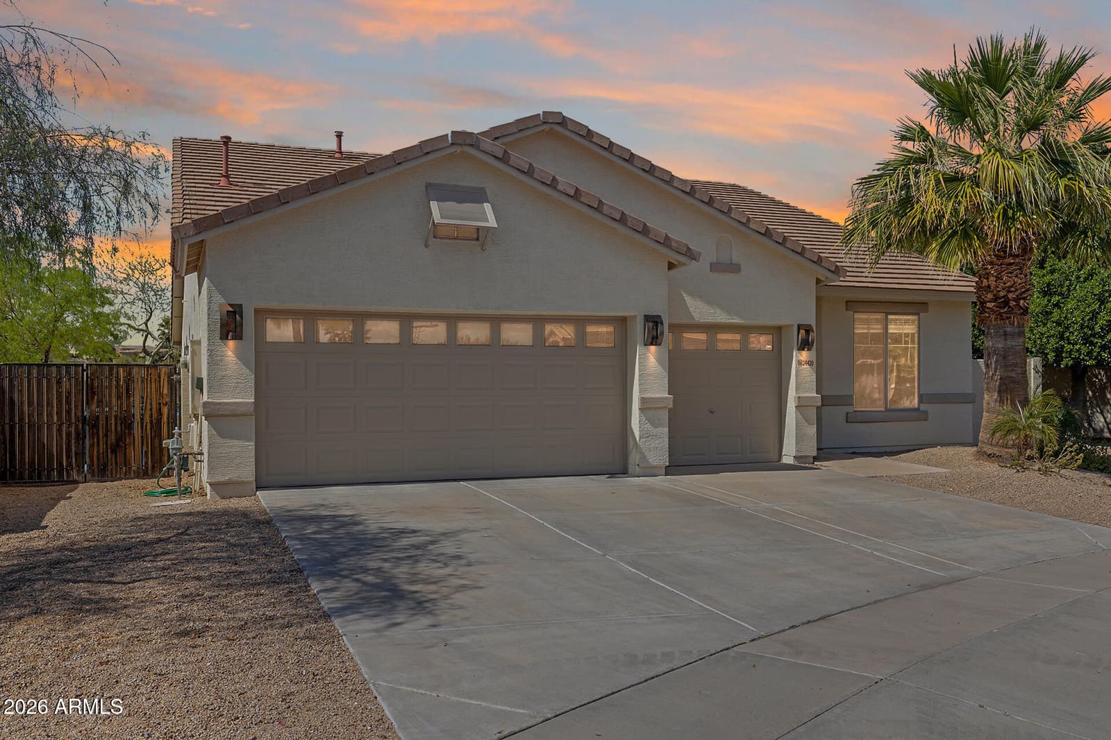 24420 N 60TH Lane, Glendale, AZ 85310 — photo 2 of 64