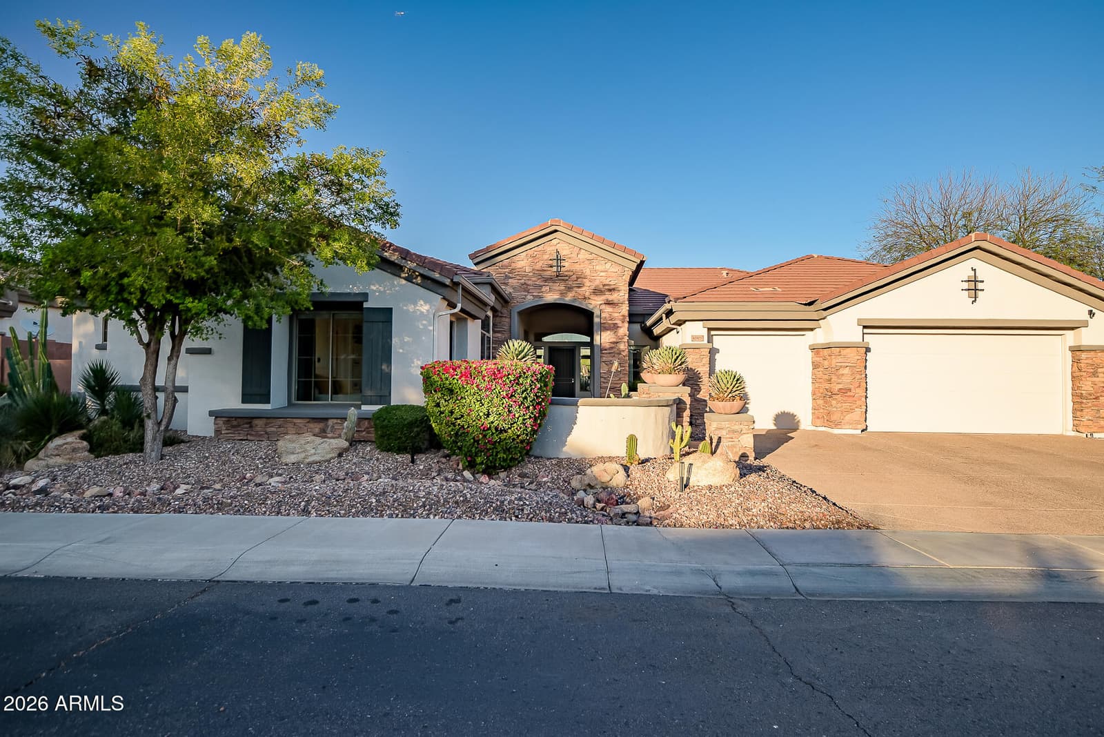 40425 N CANDLEWYCK Lane, Anthem, AZ 85086 — photo 72 of 102