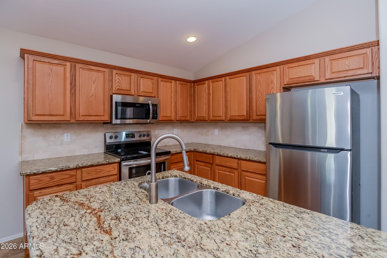 35510 N Gurnsey Trail, San Tan Valley, AZ 85143 — photo 9 of 15
