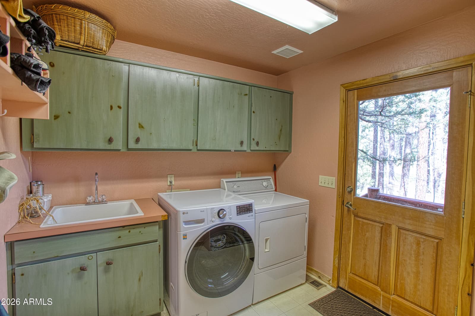 2912 Woodpecker Lane, Pinetop, AZ 85935 — photo 38 of 54