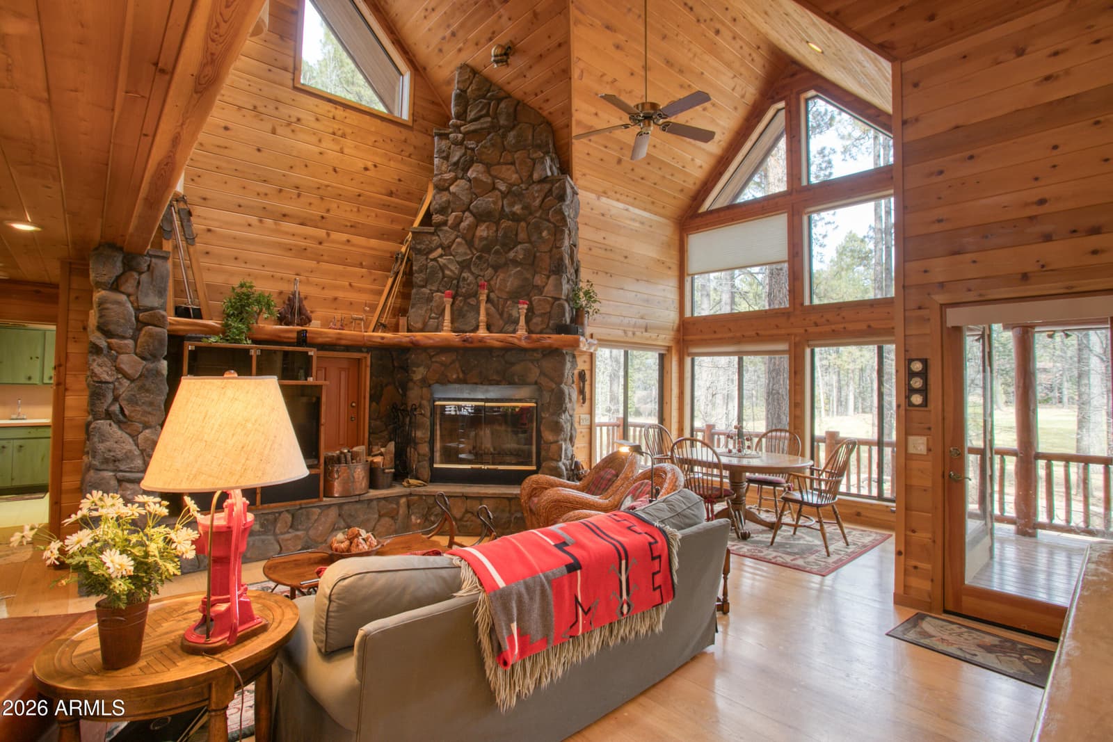 2912 Woodpecker Lane, Pinetop, AZ 85935 — photo 6 of 54