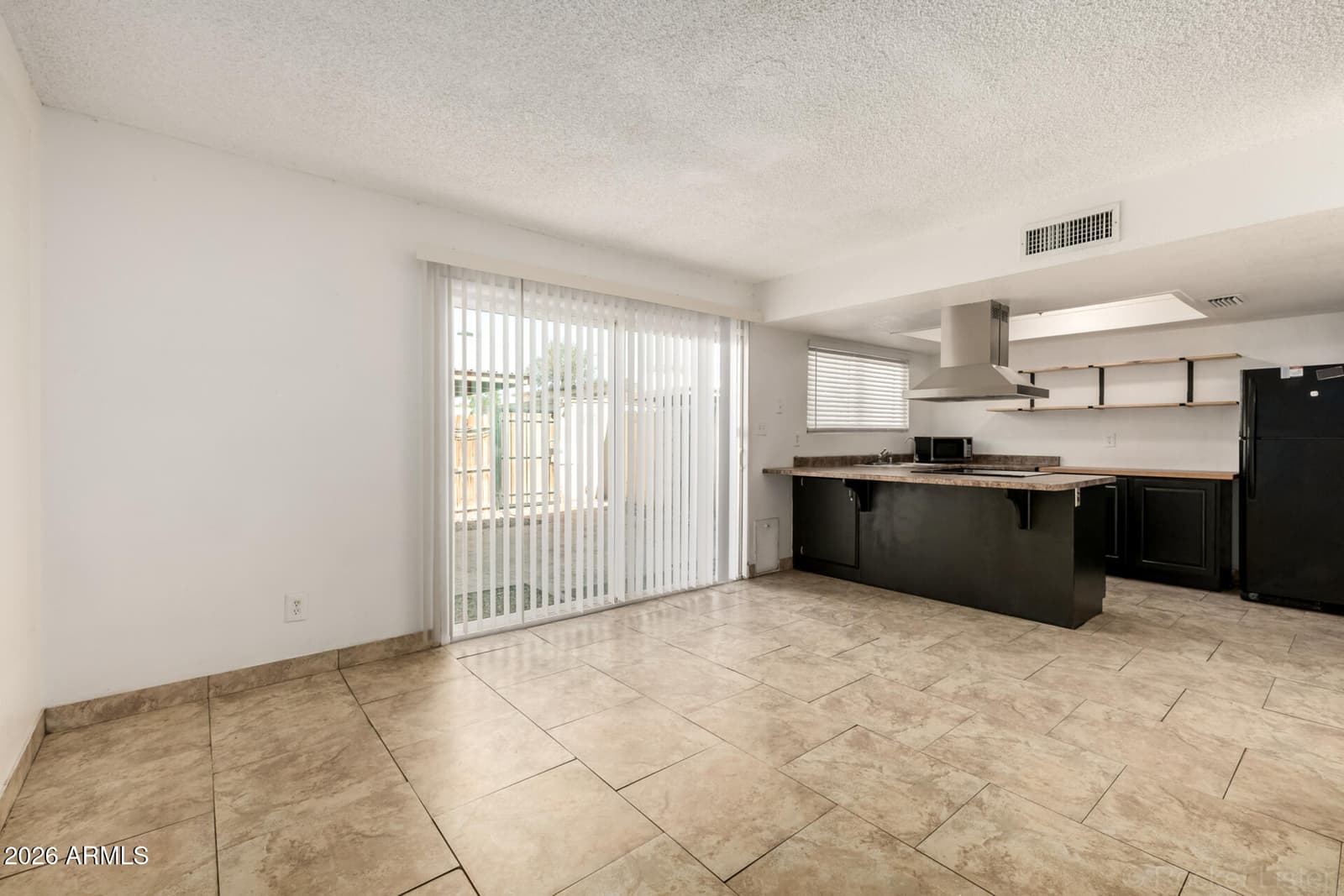3109 W Harmont Drive, Phoenix, AZ 85051 — photo 8 of 31