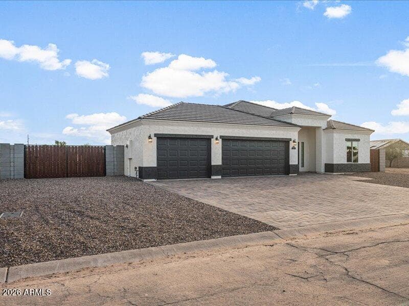 10731 W COVE Drive, Arizona City, AZ 85123 — photo 3 of 28