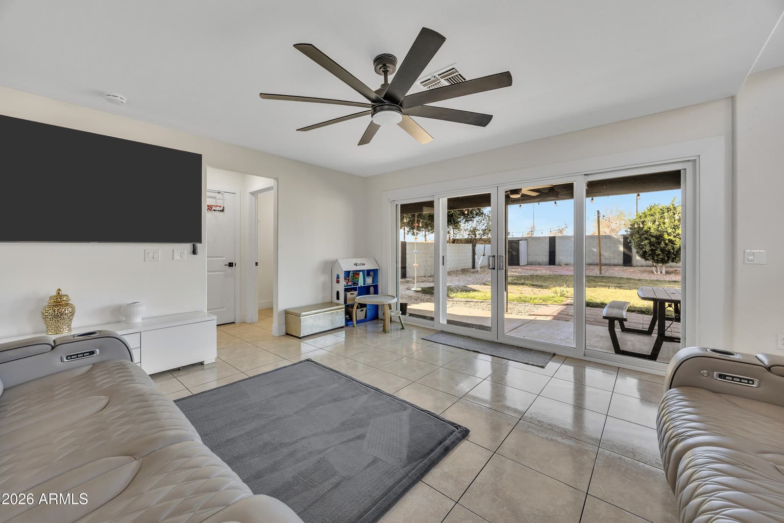 11020 W Lane Avenue, Glendale, AZ 85307 — photo 15 of 25