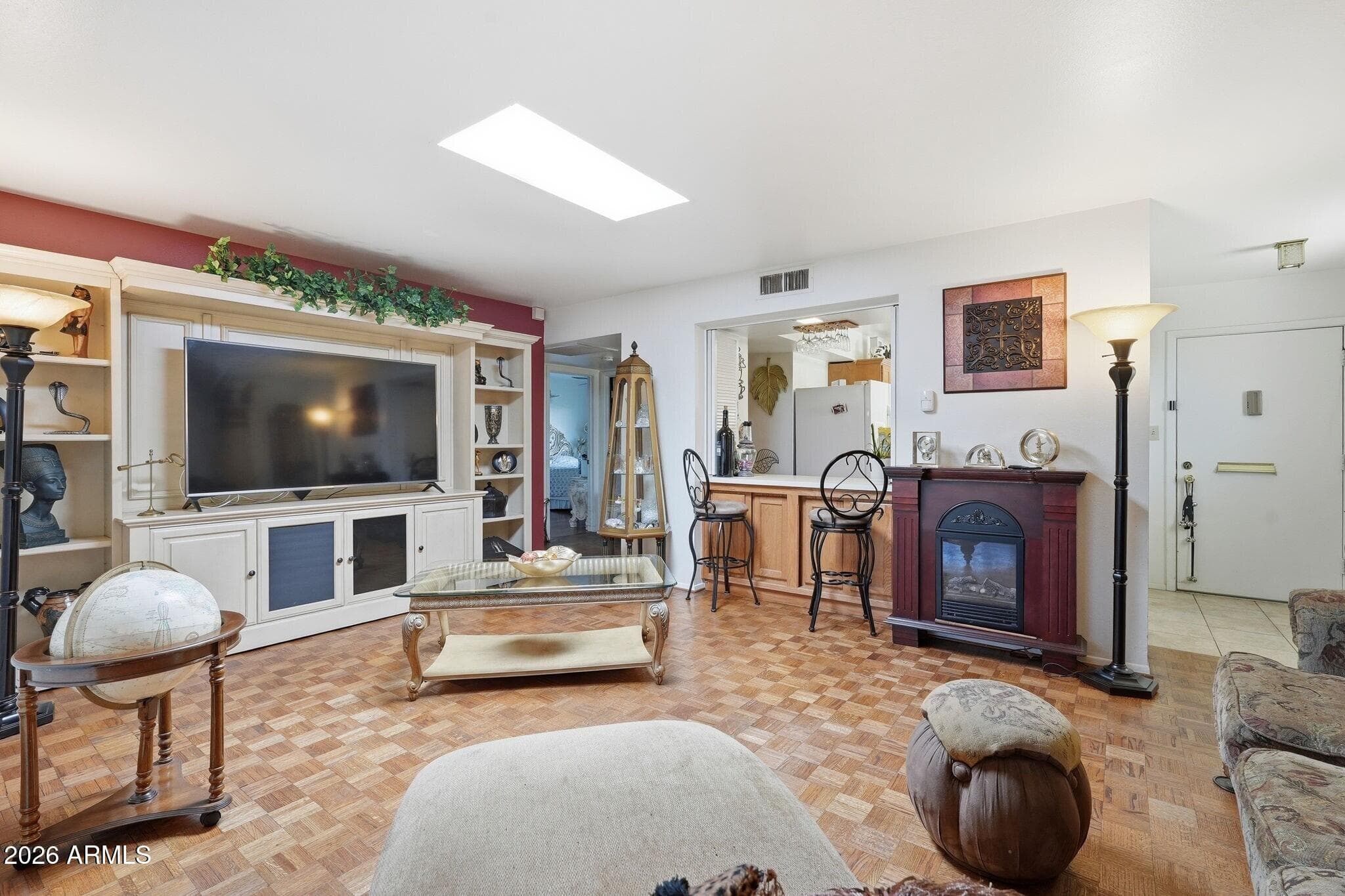 10402 N 105TH Avenue, Sun City, AZ 85351 — photo 4 of 16