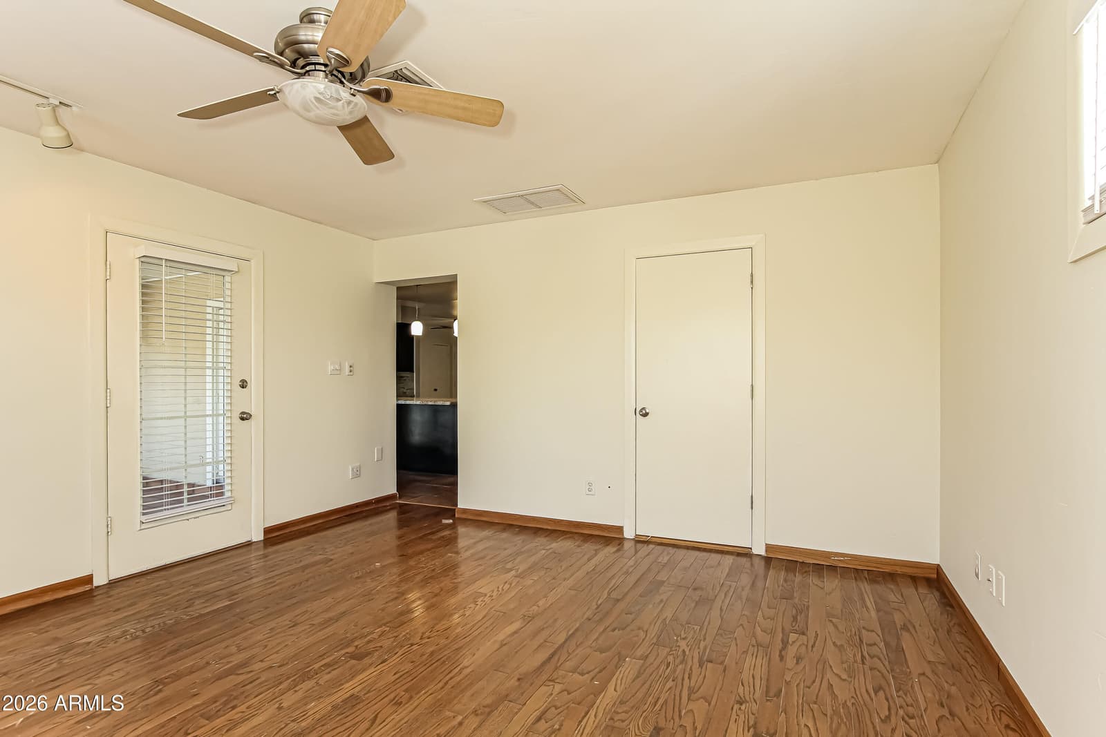 16441 N 62ND Avenue, Glendale, AZ 85306 — photo 11 of 15