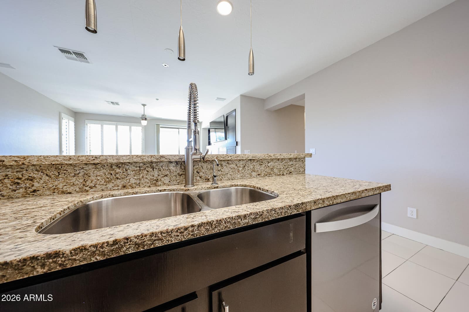 1705 W TURTLE HILL Drive, Anthem, AZ 85086 — photo 14 of 41