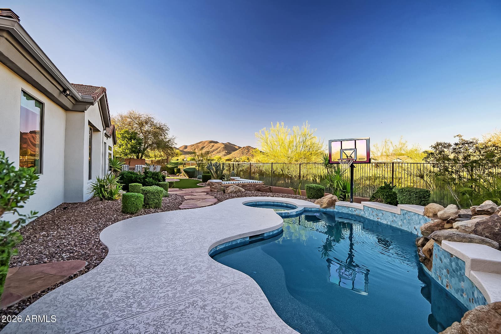 40425 N CANDLEWYCK Lane, Anthem, AZ 85086 — photo 44 of 102