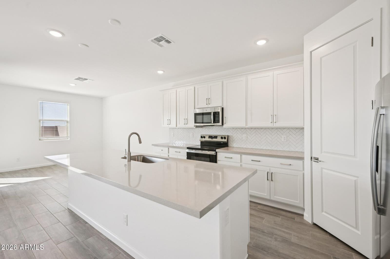 18247 W CAMINO DE ORO, Surprise, AZ 85387 — photo 13 of 54