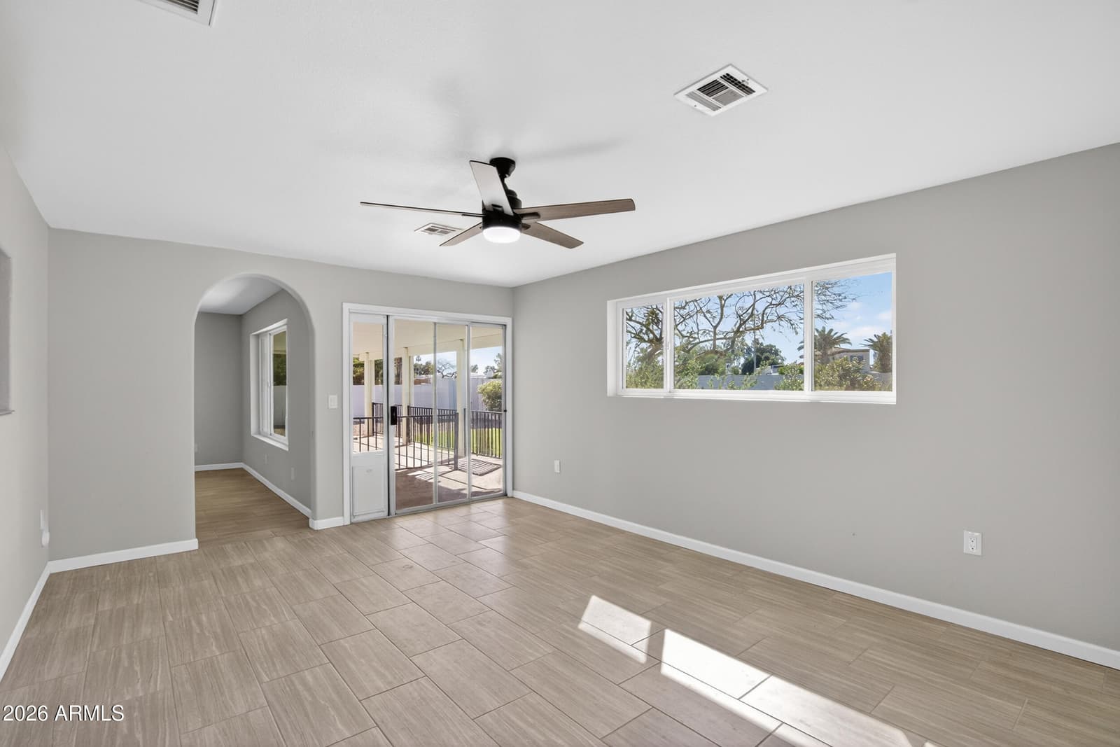 25608 S PINEWOOD Drive, Sun Lakes, AZ 85248 — photo 9 of 46