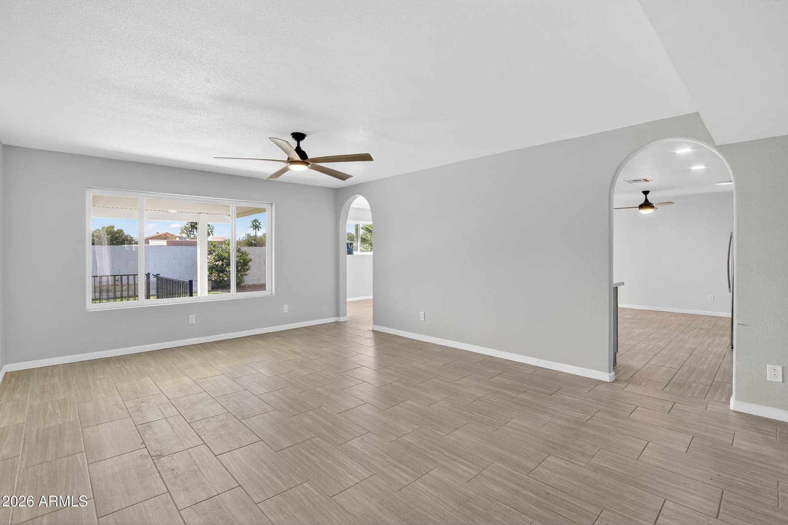 25608 S PINEWOOD Drive, Sun Lakes, AZ 85248 — photo 10 of 46