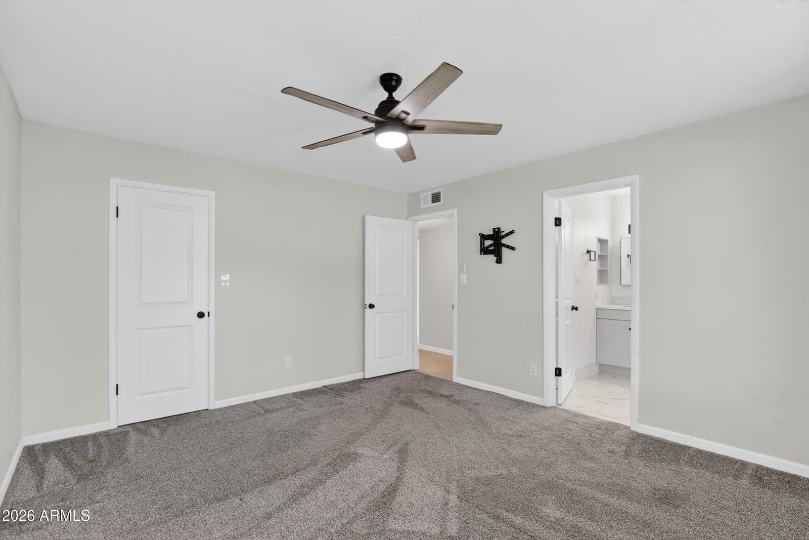 25608 S PINEWOOD Drive, Sun Lakes, AZ 85248 — photo 14 of 46