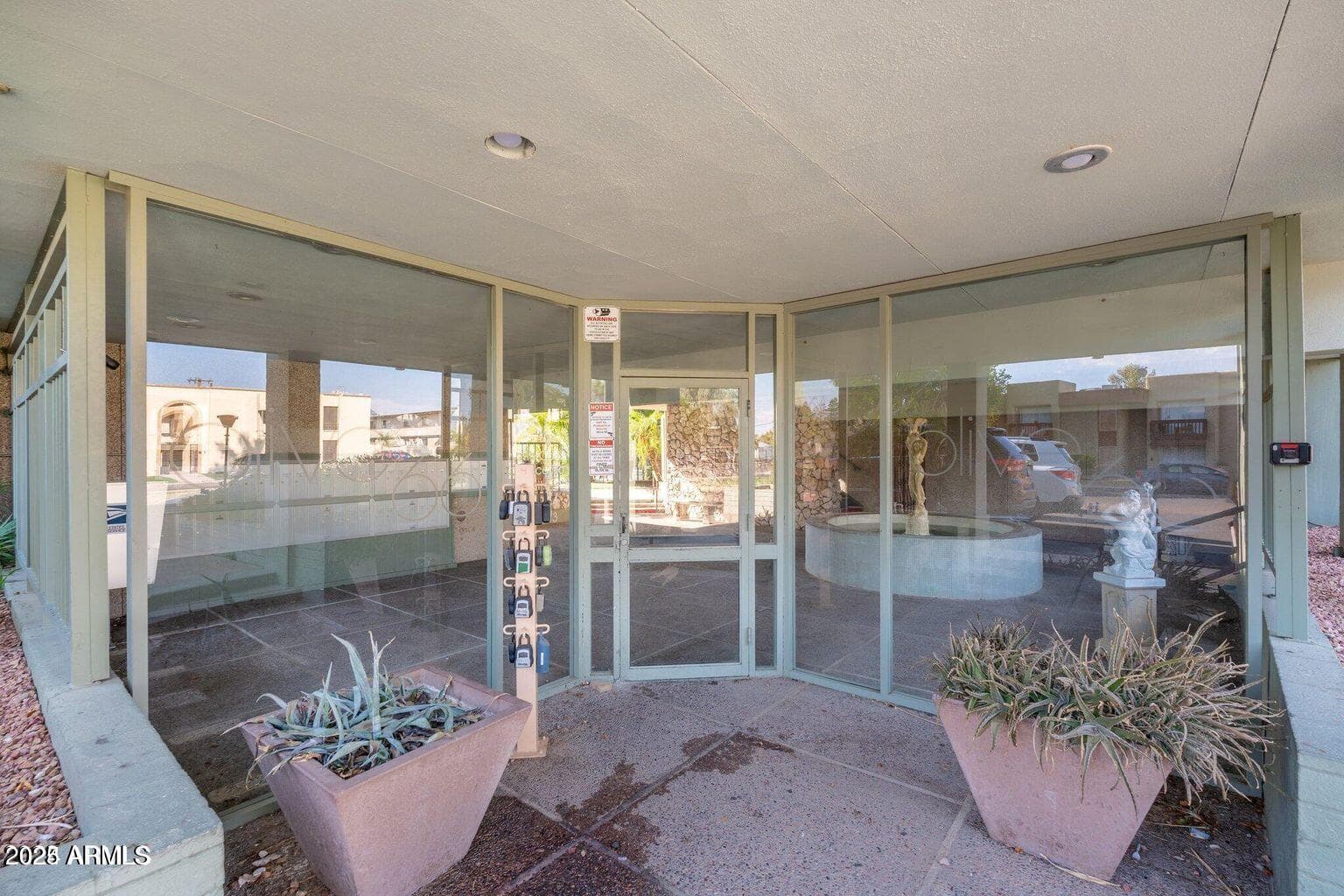 1702 W TUCKEY Lane 111, Phoenix, AZ 85015 — photo 12 of 18