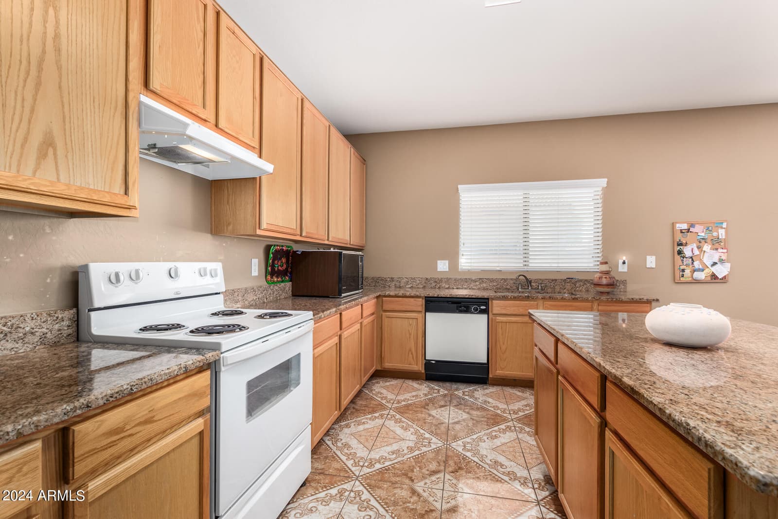 43317 W KIMBERLY Street, Maricopa, AZ 85138 — photo 18 of 41
